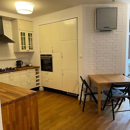 Family Apartment On Saska Kepa Βαρσοβία Εξωτερικό φωτογραφία