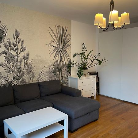 Family Apartment On Saska Kepa Βαρσοβία Εξωτερικό φωτογραφία